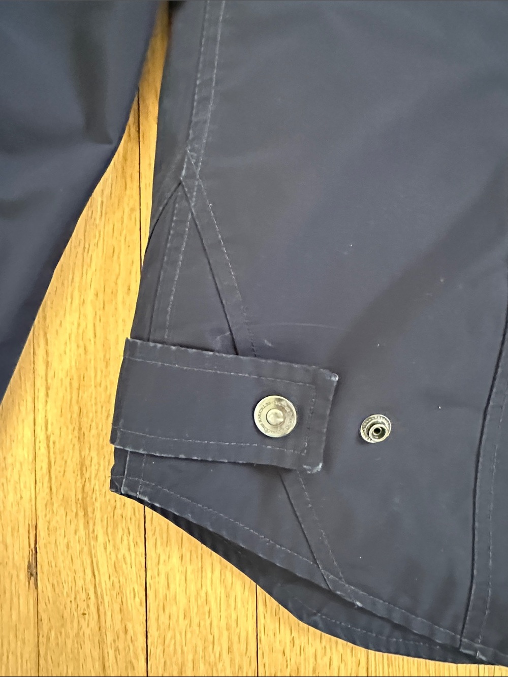 Moose Knuckles navy blue bomber rain jacket windbreaker medium - Picture 15 of 16